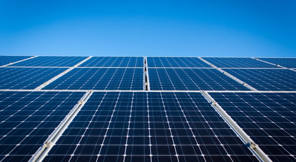 mantenimiento de placas solares